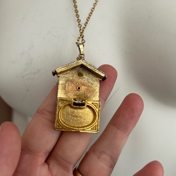 4/$100 Vanda USA Elegant Gold Wall Clock Decor locket 💚 - Picture 6 of 9